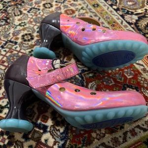 Beautiful Galaxy No Longer Made John Fluevog Heels